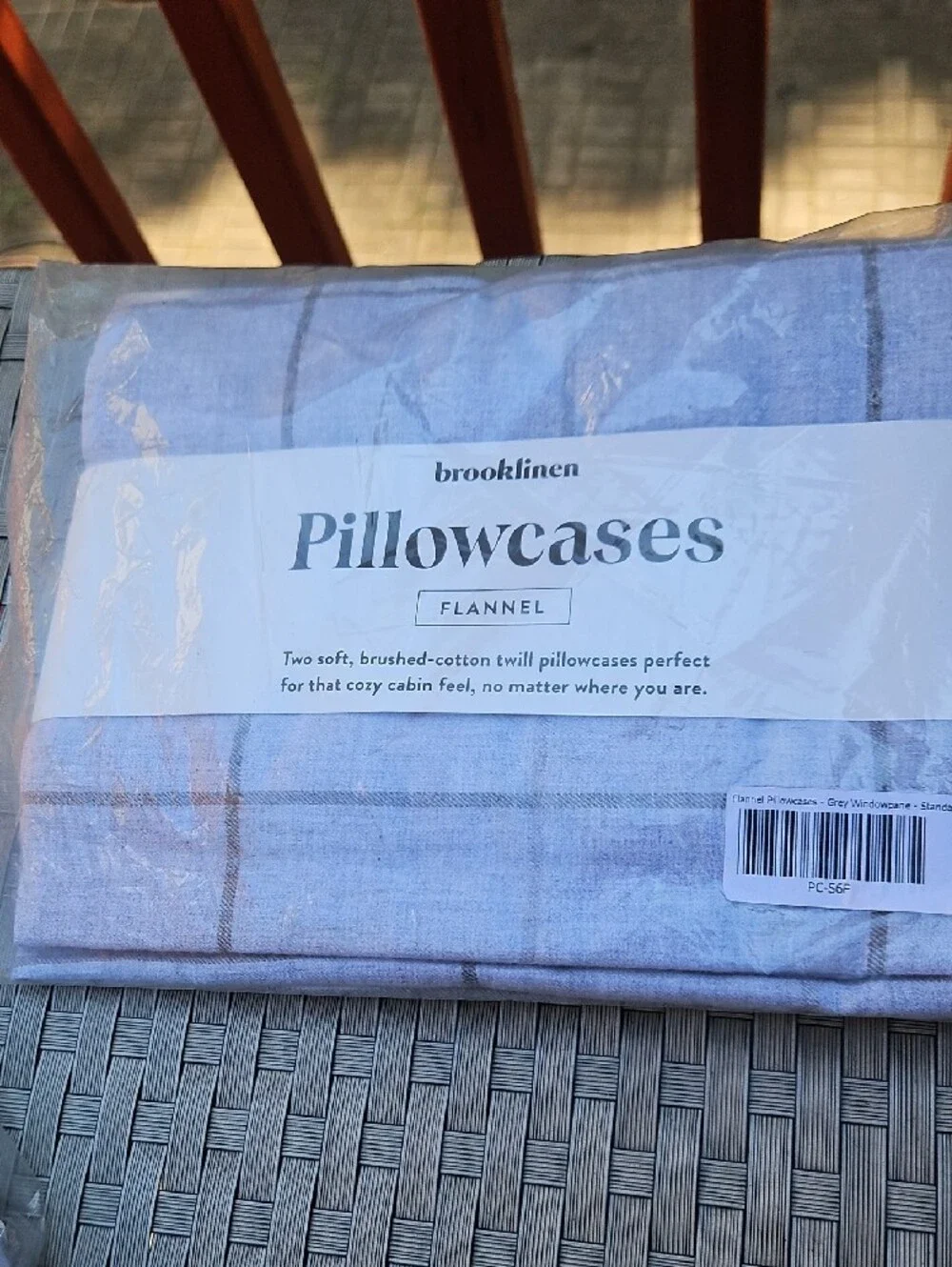 New Brooklinen  2 Flannel Pillowcases Light Grey Window Pane Pattern Standard